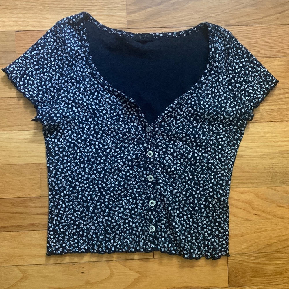 Brandy Melville Shirt